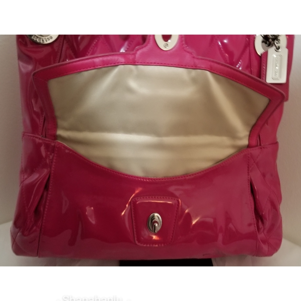 COACH F19830 Poppy Quilted Liquid Gloss Hot Pink - Picture 9 of 10